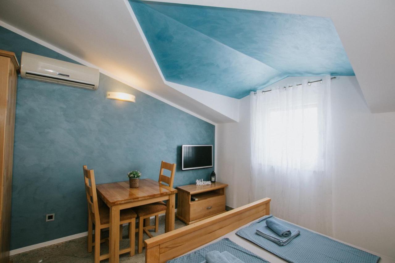 Апартаменты Blue Sea House Трогир Экстерьер фото